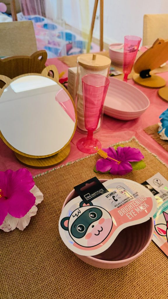 Preparación mesa para el taller Beauty Party