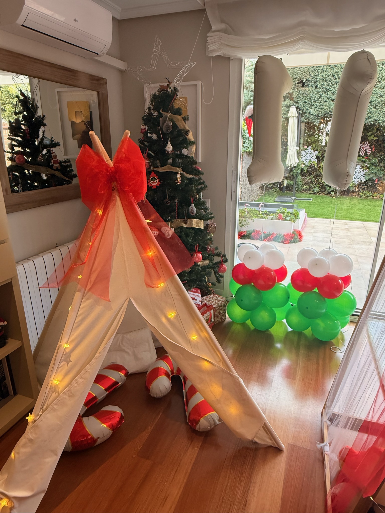 Fiesta navideña para Cristina.